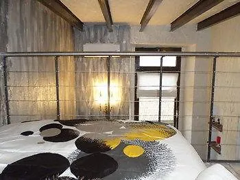 Brera Industrial Design Apartment ミラノ