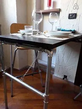 Brera Industrial Design Apartment ミラノ イタリア